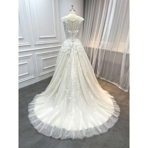Vente en gros 2023 <span class=keywords><strong>Robe</strong></span> de mariée élégante et sobre en forme de A Champagne Dentelle perlée <span class=keywords><strong>Robe</strong></span> de mariée pour <span class=keywords><strong>mariage</strong></span> civil - Product Image 3