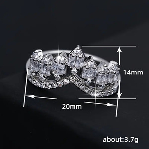 Anello nuziale vintage a forma di corona a V per donna, elegante gioiello da dito per matrimonio - Product Image 5