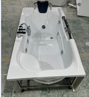 Baignoire en acrylique blanc avec jets d'hydromassage, drain et robinet inclus, pour usage intérieur ou hôtelier