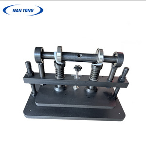 Machine de découpe manuelle Nantong 480x330mm, hauteur de moule réglable 0-100mm, pour la découpe du cuir et du papier - Product Image 2