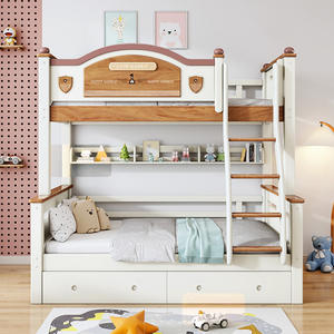 Litera de madera maciza que ahorra espacio. Una opción práctica para los dormitorios. Esta litera alta y baja cuenta con una combinación de dos pisos. - Product Image 4