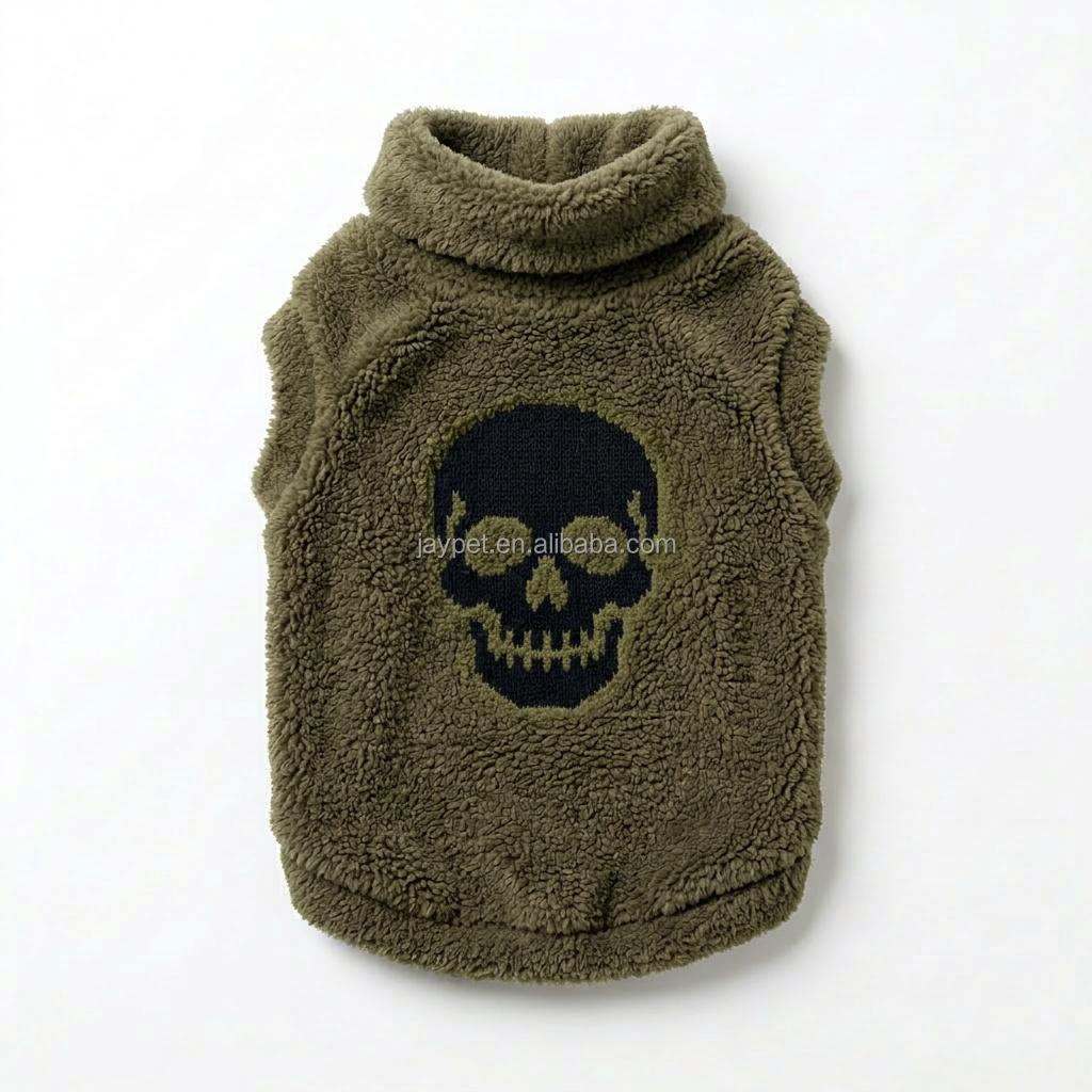 Vert olive avec imprimé tête de mort marine