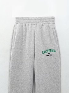 PB&ZA Nuova Collezione Invernale 2025 per Donna: Felpa Ricamata con <span class=keywords><strong>Testo</strong></span> 1131891 + Pantaloni da Jogging Ricamati 1131892 - Product Image 6