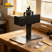 Máquina de Grabado Láser de Fibra Dual DANA-3020, Nueva, con Enfriamiento por Aire, 5W, Portátil, 5000mm/s, Alta Velocidad, Fácil de Usar