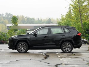 Toyota <span class=keywords><strong>RAV4</strong></span> <span class=keywords><strong>Hybride</strong></span> SUV 2024 d'<span class=keywords><strong>occasion</strong></span>, 178 ch, atmosphérique, sièges en cuir R18, caméra 360°, transmission automatique - Product Image 4