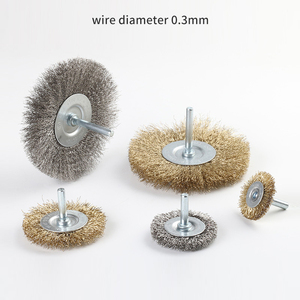 Disques de <span class=keywords><strong>brosse</strong></span> <span class=keywords><strong>métallique</strong></span> larges et plats en acier pour perceuses, revêtement laiton, pour décapage de rouille et de peinture, ébavurage de métaux et nettoyage des soudures - Product Image 2