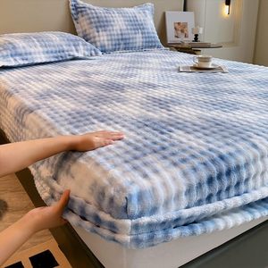 Juego de Sábanas Ajustables de Terciopelo Sintético Suave y Esponjoso, 3 Piezas, 300 Hilos, Control Estático, Cubre Colchón con Bolsillos Profundos para Colchones Gruesos - Product Image 1