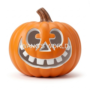 Decoración de escaparate de Halloween estilo europeo: Calabaza grande hueca con linterna luminosa, degradado multicolor, portátil - Product Image 1