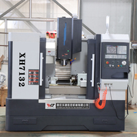 Centre d'usinage vertical CNC en métal XH7132, machine de fraisage à 3 axes, prix de vente