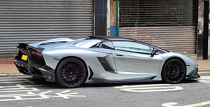 ชุดแต่ง ZNDR ใหม่สำหรับ Aventador LP700 อัพเกรดชุดแต่งรอบคันสไตล์ MSY คาร์บอนไฟเบอร์ กันชน สเกิร์ตข้าง ดิฟฟิวเซอร์ สปอยเลอร์ - Product Image 6