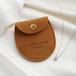 PandaSew Pochette à bijoux miniature en microfibre de luxe de 1,4 mm avec logo personnalisé imprimé, fermeture à bouton pression, emballage cadeau - Product Image 5