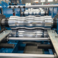 Machine de formage de tôles de couverture compacte entièrement automatique à grande vitesse, certifiée CE, avec découpe hydraulique et contrôle par écran tactile PLC