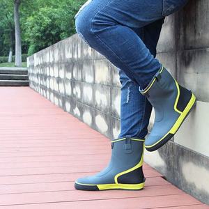<span class=keywords><strong>Botas</strong></span> <span class=keywords><strong>de</strong></span> <span class=keywords><strong>agua</strong></span> <span class=keywords><strong>de</strong></span> caña media YL3618 al por mayor para hombre, impermeables, transpirables, antideslizantes y resistentes al desgaste, <span class=keywords><strong>de</strong></span> goma. - Product Image 3