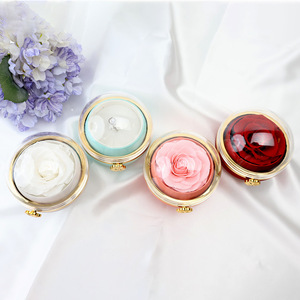 Contenitore di gioielli in acrilico rotondo di lusso con fiori di Rose conservati in cupola di vetro regalo romantico per il suo compleanno di <span class=keywords><strong>San</strong></span> <span class=keywords><strong>Valentino</strong></span> - Product Image 2