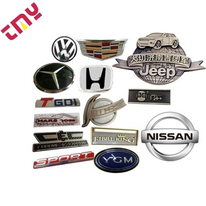 Badges <span class=keywords><strong>de</strong></span> <span class=keywords><strong>voiture</strong></span> américains en métal noir et or 3D personnalisés, amusants et uniques, emblèmes automobiles avec votre propre logo à vendre - Product Image 3
