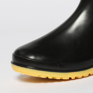 Giày Ủng Đi Mưa Pvc Màu Đen An Toàn Hiệu Quả Cao Bền Giá Rẻ Thời Trang Cho Công Sở - Product Image 3