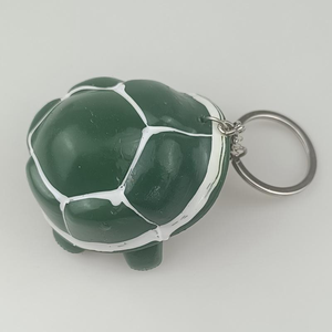 Divertido llavero de cabeza retráctil con forma de tortuga, juguete novedoso para aliviar el estrés para estudiantes y adultos de 5 a 14 años, hecho de plástico - Product Image 5