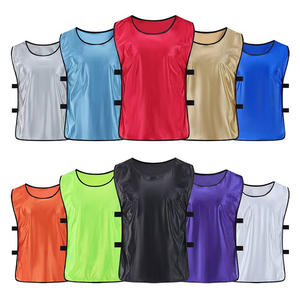 カスタマイズされたトレーニングスーツ名と数卸売メンズサッカースーツマッチスーツタンクトップ - Product Image 1