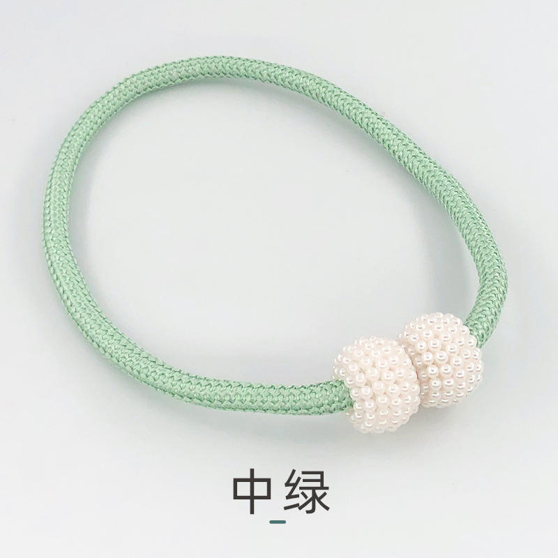 สีเขียว