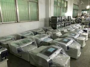 سهل التشغيل اليدوي صغيرة 17 بوصة M2 DTG طابعة مسطحة مع كامل اللون للتي شيرت نسيج ملابس نسيج القطن الطباعة - Product Image 4