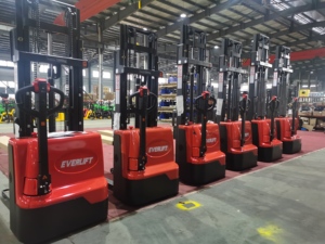 <strong>2026</strong> Heli Brand <strong>Forklift</strong> 1.5t 1.2t Walkie Pallet Stacker Electric Stacker with Lithium Battery for Warehouse - Product Image 2