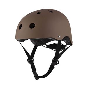 Cascos de Skateboard y Bicicleta con Logotipo Personalizado, Cascos Ajustables Multideportivos para Patinaje sobre Ruedas, 3 Tamaños, Venta al por Mayor para Niños, Jóvenes y Adultos - Product Image 6