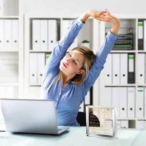 Adorno de Escritorio Acrílico de 4x4x0.6 Pulgadas, Estilo Clásico Dorado, Frases Inspiradoras, Regalo de Agradecimiento para Mujeres, Oficina, Hogar - Product Image 4