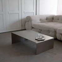 Table basse minimaliste nordique sur mesure en acier inoxydable brossé pour salon et bureau