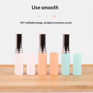 手作りDIY ABS彫刻入り多色直充式サンプル子供用韓国風空リップスティック - Product Image 4