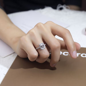 Bague en platine, émeraude et diamant Messi Jewelry MSR-1478 pour femme - Product Image 4