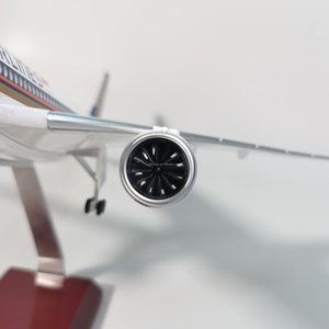 Modelo de Avión <span class=keywords><strong>Airbus</strong></span> <span class=keywords><strong>A350</strong></span> de Singapur a Escala 1/142 de 47 cm con Luces LED - Product Image 2