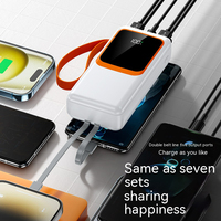 Chargeur portable 30000 mAh, batterie externe avec câbles intégrés et lampe torche, logo OEM, chargeur de téléphone, batterie externe compacte