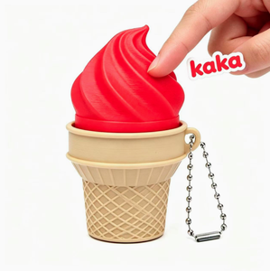 Novedades: Llavero de PVC con diseño de <span class=keywords><strong>anime</strong></span> impreso en 3D, juguete antiestrés con sonido de helado para niños y adultos - Product Image 2