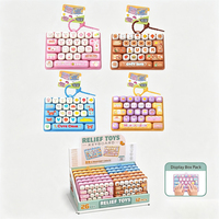 Porte-clés anti-stress coloré à bouton-poussoir, personnalisable avec logo, mini clavier 26 touches, jouet de décompression pour sac, vente en gros
