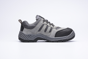 Scarpe Antinfortunistiche Economiche con Punta in Acciaio, Tomaia in Vera Pelle Antiurto per Industria e Fabbriche - Product Image 3