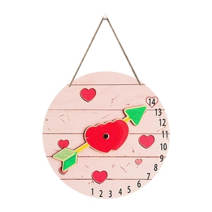 Adorno Colgante de Reloj en Forma de Corazón Decorativo con Temática del Día de San Valentín para Decoración del Hogar y Letrero para Puerta - Product Image 1