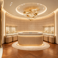 Conception d'intérieur de bijouterie de luxe en bois et solution clé en main pour l'ensemble du magasin