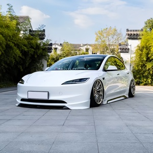 Kit Carrozzeria Sportivo per Aggiornamenti Tesla <span class=keywords><strong>Model</strong></span> <span class=keywords><strong>3</strong></span> 23-26 - Product Image 4