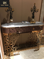 Table de couloir de luxe italien, table d'entrée, pieds dorés, loni en marbre, console