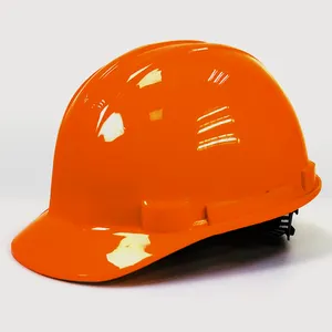 Perlindungan komprehensif yang disediakan oleh helm keselamatan teknik pertambangan luar ruangan dengan pinggiran penuh