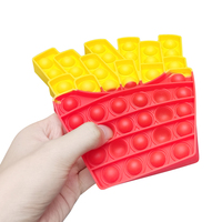Jouet sensoriel à presser en silicone en forme de frites, vente en gros