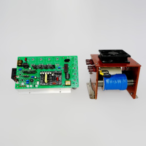 Accessoires de générateur d'<span class=keywords><strong>ozone</strong></span> à bobine haute tension 1kw 3kw 5kw ionisation d'oxygène 1 an avec boîte de vitesses de pompe à pression - Product Image 1