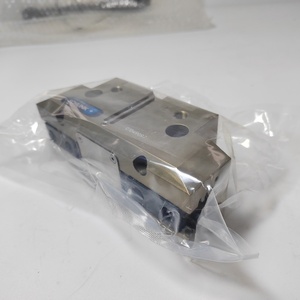 Piezas Originales para Robot Alemán Air Claw 0371103 PGN-PLUS125-1, 1 Año de Garantía, Soporte Personalizado OEM/ODM, PGN-PLUS125-1 G - Product Image 4