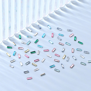 <span class=keywords><strong>Piedras</strong></span> <span class=keywords><strong>de</strong></span> zirconia K9 para decoración <span class=keywords><strong>de</strong></span> <span class=keywords><strong>uñas</strong></span>, <span class=keywords><strong>con</strong></span> base plana y borde <span class=keywords><strong>de</strong></span> diamante, en forma <span class=keywords><strong>de</strong></span> tira pequeña y larga, <span class=keywords><strong>con</strong></span> brillo y destellos, estilo francés, mini <span class=keywords><strong>piedras</strong></span> - Product Image 5