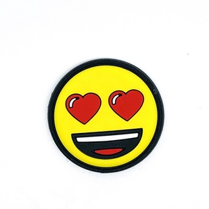 Etiquetas de PVC Suave 3D con Logotipo Personalizado, Parches de Goma - Product Image 3