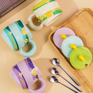 Cartoon Creative 400ml Coffee <b>Cup</b> Moon Planet Pattern Cute <b>Ceramic</b> Mug Gift <b>Cup</b> Wholesale <b>Ceramic</b> Coffee Mug with Lid - Product Image 3