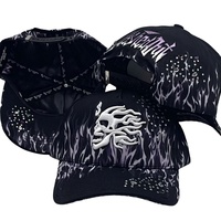 Gorra de béisbol de ala plana con diseño de calavera y llamas, con pedrería, estilo latino, rap, motociclista, punk, oscuro