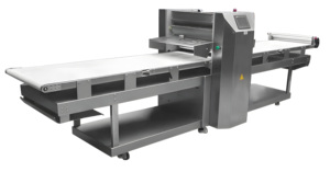 Laminoir <span class=keywords><strong>professionnel</strong></span> pour boulangerie, processus de laminage automatisé, laminoir <span class=keywords><strong>à</strong></span> <span class=keywords><strong>pâte</strong></span> robuste, contrôle de la vitesse et réglage de la pression - Product Image 3