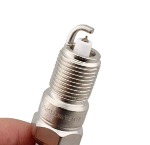 Bougies d'allumage pour moteur de voiture <span class=keywords><strong>Chevrolet</strong></span> Iridium Bujia Nouveau 4 #41-962 19299585 Bougies d'allumage à bas <span class=keywords><strong>prix</strong></span> - Product Image 4