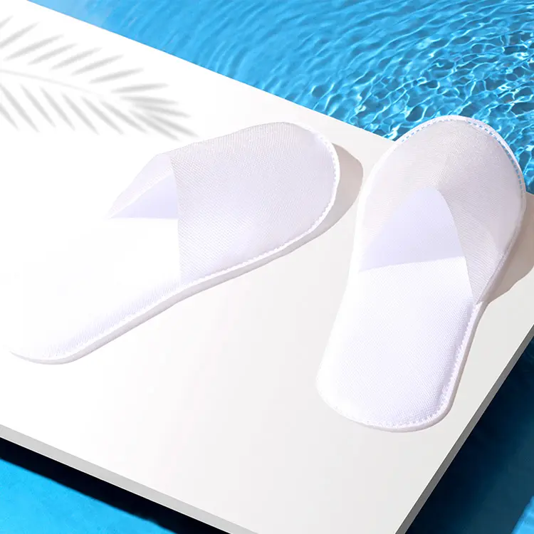 Zapatillas de tela no tejida desechables, pantuflas de suela respetuosas con el medio ambiente de 4-5mm, para spa y hotel en Dubái, venta al por mayor, precio barato